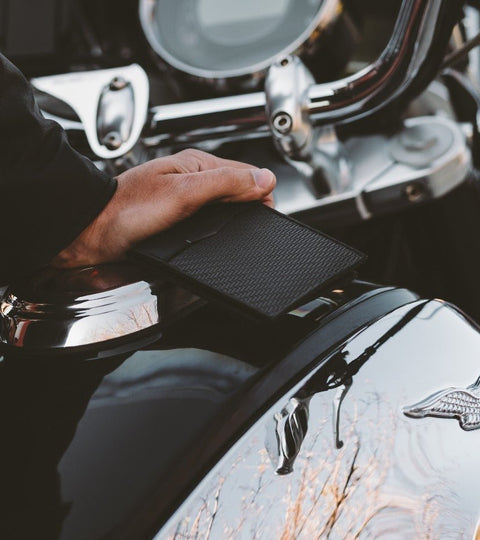 Top Benefits of Carbon Fiber Wallets for Men - COLDFIRE